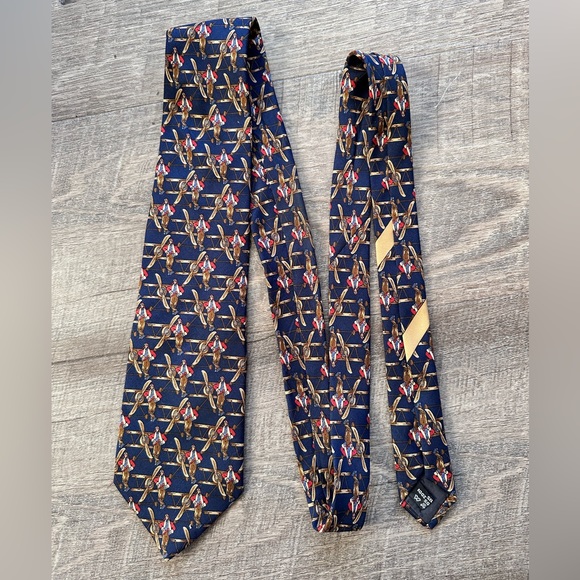 Vintage Salvatore Ferragamo Navy Blue Airplane Pilot
Aviator Silk Tie - Picture 7 of 11
